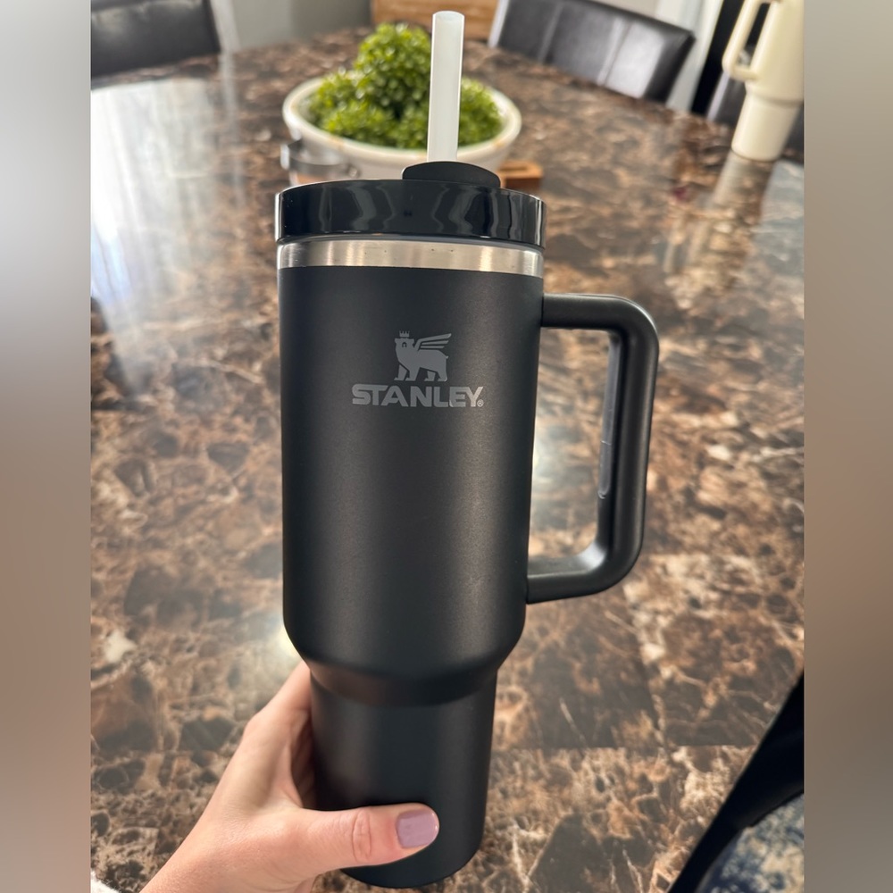 The Quencher H2.0 FlowState™ Tumbler